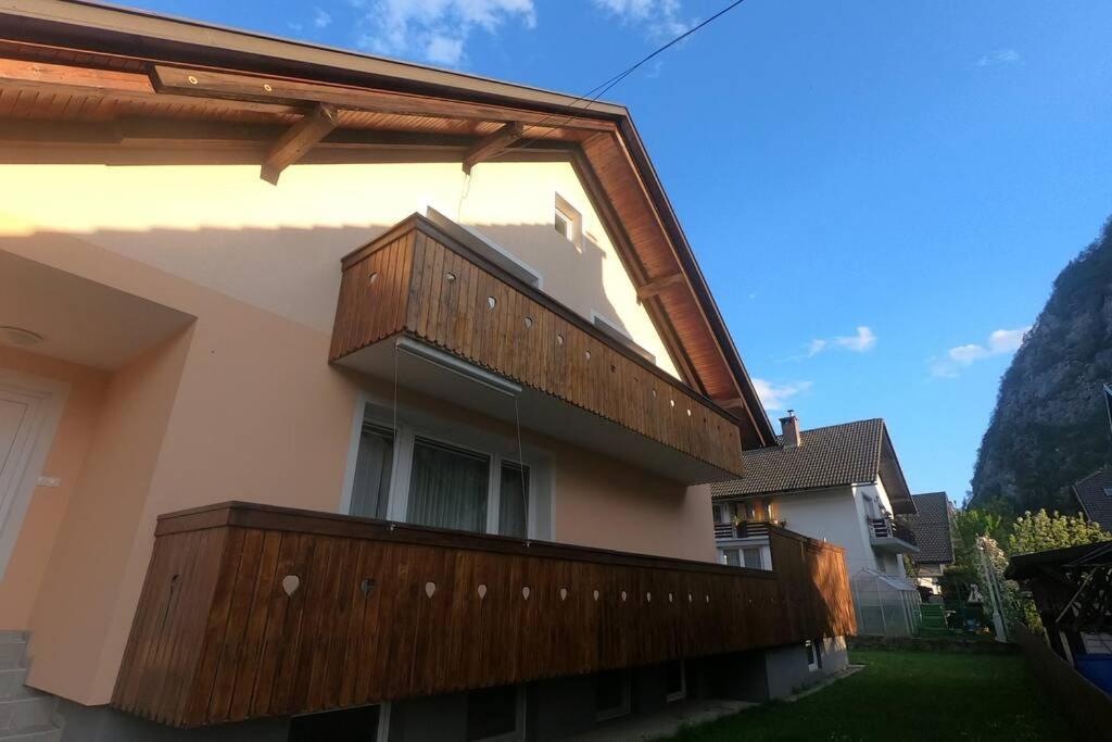 Apartma Kreda موجسترانا المظهر الخارجي الصورة